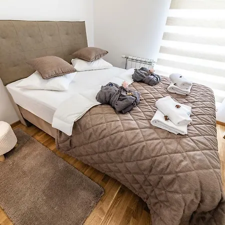 Apartment Alexandar15 *